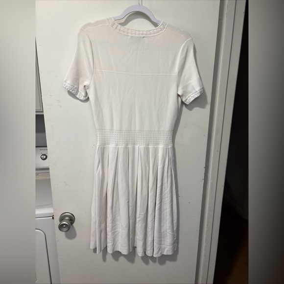 Kate Spade New York Dress White Fit Flare Pleated Knit Texture Short Sleeve Sz M - Picture 5 of 7